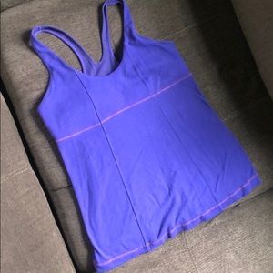 Lululemon tank!